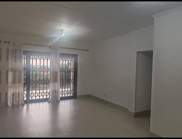 2 BEDROOM PROPERTY TO RENT IN SOLHEIM